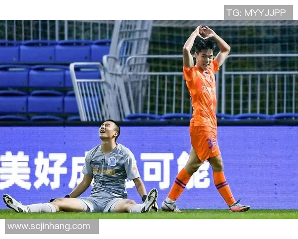 鲁能与富力激战正酣龙珠直播全程呈现精彩瞬间不容错过